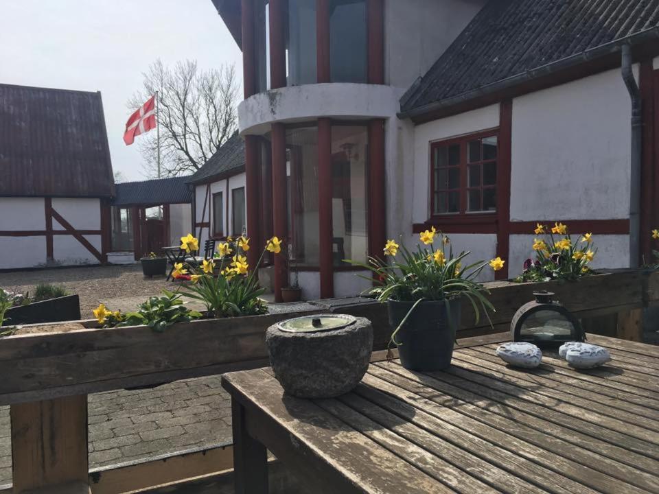 Bed and Breakfast Praestogaard Экстерьер фото